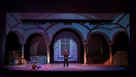 Romeo and Juliet | Matt Kizer: Scenic & Lighting Design