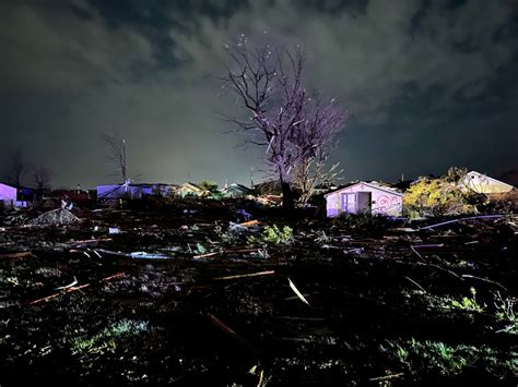 'Eyes in the storm': A gallery of the Indiana storm damage ...