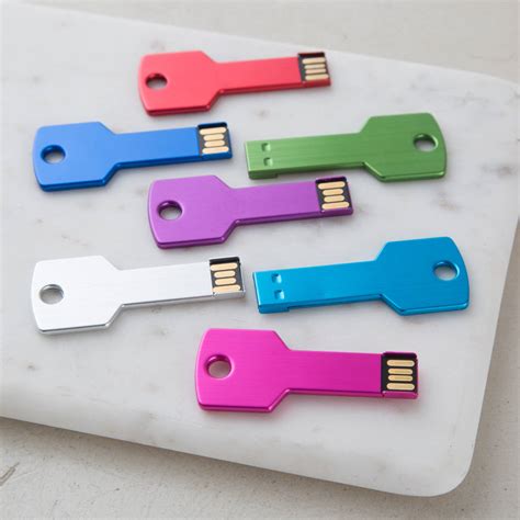 Engraved 32 Gb Usb Key For Mother's Day By Twenty-Seven