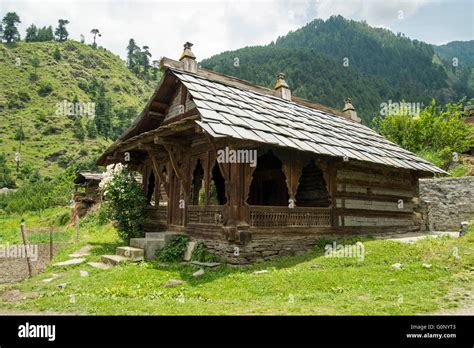 A traditional house in the Himalayan village of Nashala in Himachal Pradesh Stock Photo - Alamy