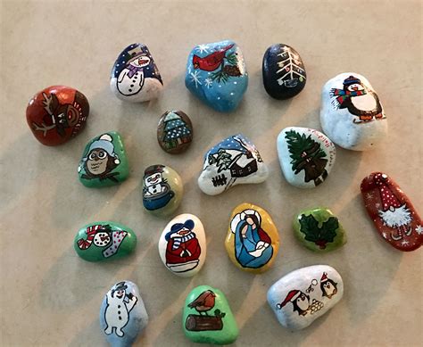 Winter Christmas painted rocks | Painted rocks, Winter christmas, Stone ...