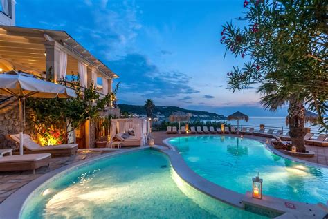 Best 100+ Hotels in Corfu for 2022 | Greeka