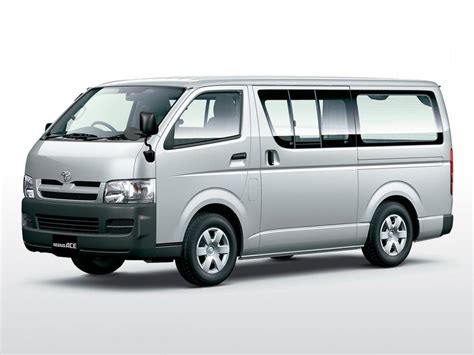 Toyota Regius technical specifications and fuel economy