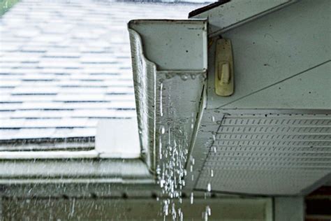 5 Common Reasons Why Gutters Overflow