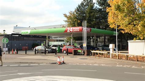 Motorists furious over fuel mix up at Asda petrol station | Central - ITV News