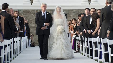 bride dress 2011: chelsea clinton wedding