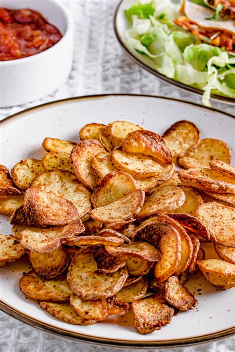 Actifry Potato Crisps Recipe | Garlic & Paprika | Hint Of Helen