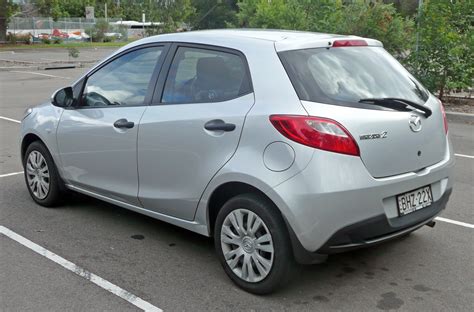 File:2007-2009 Mazda 2 (DE) Neo 5-door hatchback 03.jpg - Wikipedia