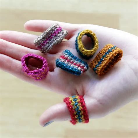 19+ Cute Crochet Ring Patterns | Crochet Finger Rings