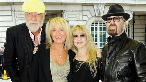 Christine McVie wants to rejoin Fleetwood Mac - TODAY.com