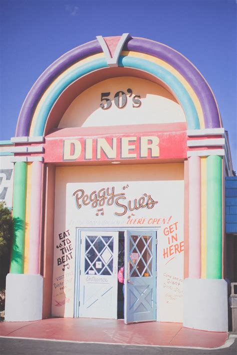 Pastel 50s | Retro aesthetic, Retro diner, 50s aesthetic