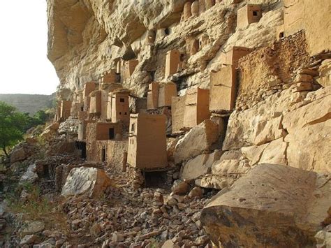 Historic Villages in Bandiagara Escarpment | Archiqoo