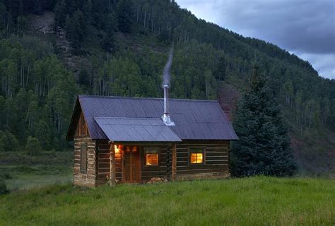 Dunton Hot Springs | Small log cabin, Little cabin, Log cabin designs