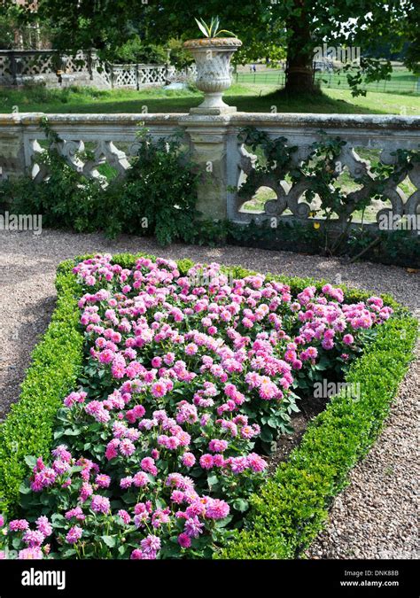 charlecote park stately home warwickshire england uk Stock Photo - Alamy