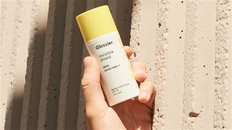 Glossier sunscreen review: The Invisible Shield eliminates your biggest sunscreen headaches ...