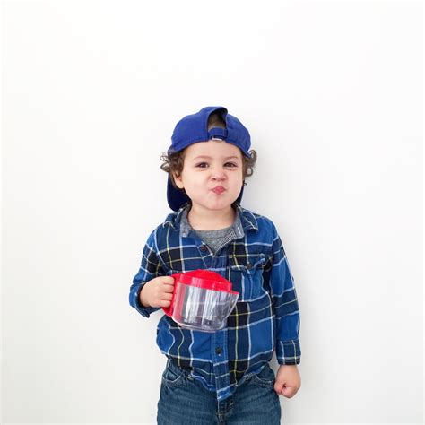 DIY HALLOWEEN FOR LITTLES – LUKE DANES, GILMORE GIRLS