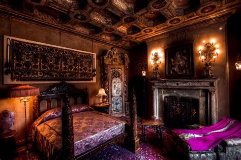 Guest bedroom at Hearst Castle | My favorite | Pinterest