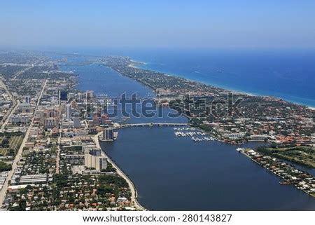 Aerial View Loxahatchee River Tequesta Florida Stock Photo 145492930 - Shutterstock