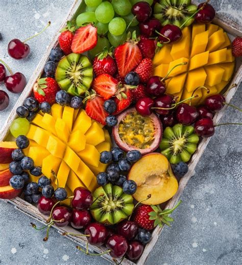 10 Best Fruit Platter Ideas That Are Drool-Worthy