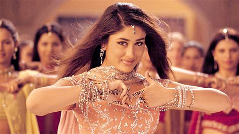 Recreate Kareena Kapoor Khan’s Bole Chudiyan outfit at your BFF’s ...