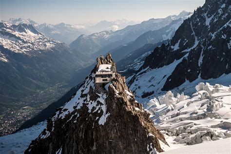 Mountain huts: The 10 most spectacular in the world