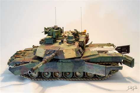 Main Battle Tank M1A2 SEP V2 Abrams Ryefield-Model RM5029 1/35 U.S ...