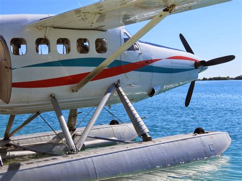 Key West vacation and visit guide: Seaplane to Dry Tortugas and Fort ...