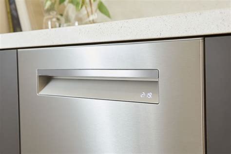 Stainless Steel Dishwashers – Quiet, Built-In & More | Bosch | 18" Stainless Steel Dishwashers ...