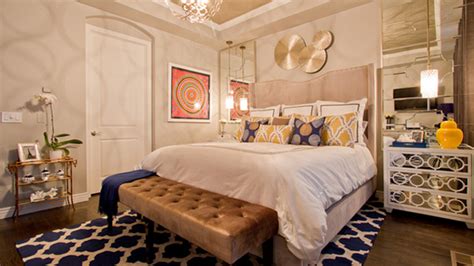 15 Gorgeous Blue and Gold Bedroom Designs Fit for Royalty | Home Design Lover