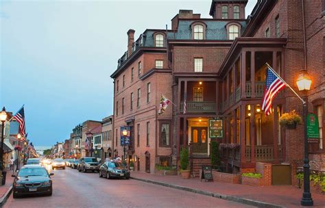 Annapolis Waterfront Hotels | Annapolis hotels, Annapolis waterfront ...