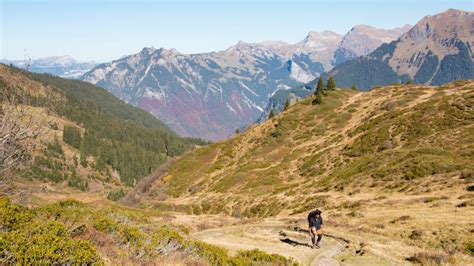 Mürren Mountain View Trail • Swiss Family Fun