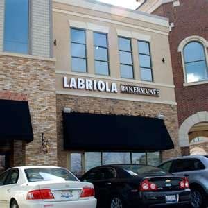 Labriola cafe in Oak Brook, IL | Bakery cafe, Cafe, Best dining