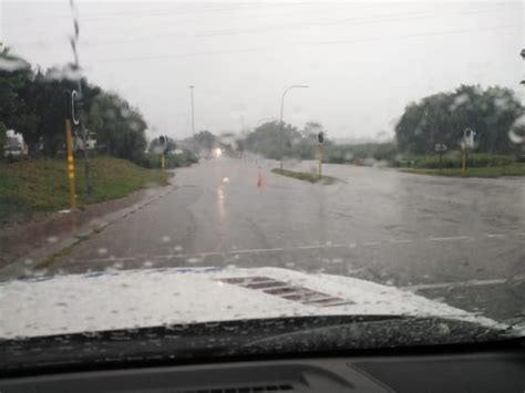 Joburg weather | Motorists urged to be careful on the roads - eNCA