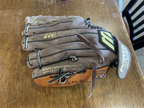 Mizuno Baseball Glove | SidelineSwap