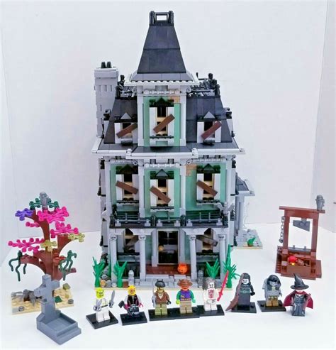 LEGO Halloween Haunted House set 10228 MOC One Of A KIND high detail custom + #Lego | Halloween ...