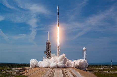 Commercial space travel: SpaceX to send astronauts to the ISS