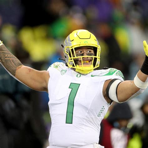 Oregon Spring Game 2022: Top Storylines and Prospects to Watch | News ...