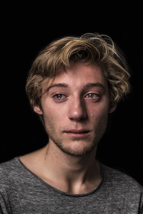 18 Photos Of Men Crying That Challenge Gender Norms | Man photo ...