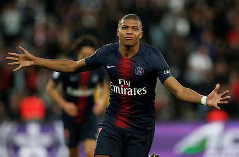 HD wallpaper: Soccer, Kylian Mbappé, French, Paris Saint-Germain F.C ...