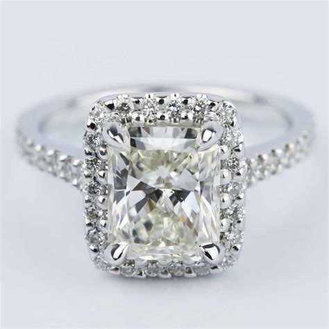 Radiant Cut Diamond Ring With Halo In White Gold | 2.20 Ct.