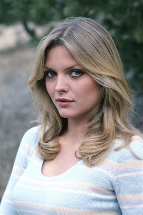 20 Pictures of Young Michelle Pfeiffer