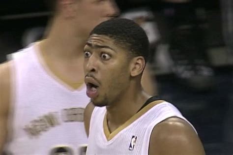 Anthony Davis raises his eyebrow, Pierre the Pelican mascot continues to be terrifying ...