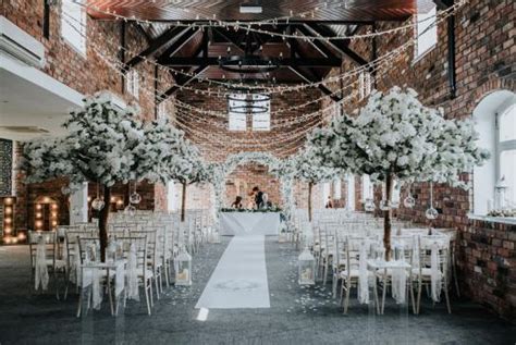 Top 10 Wedding Venues in Cheshire for Hire – Tagvenue.com