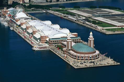 Navy Pier | area, Chicago, Illinois, United States | Britannica