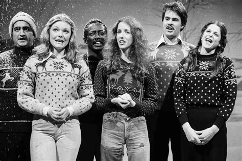 Watch the cast of "SNL 1975" rub shoulders with real-life "Saturday Night Live" actors ...