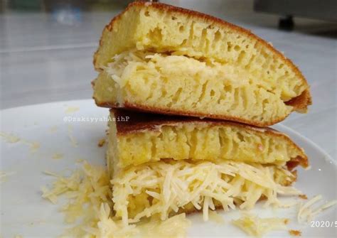 Resep MARTABAK KEJU EMPUK,KENYAL DAN BERSARANG oleh Dzakiyyah Asih P ...