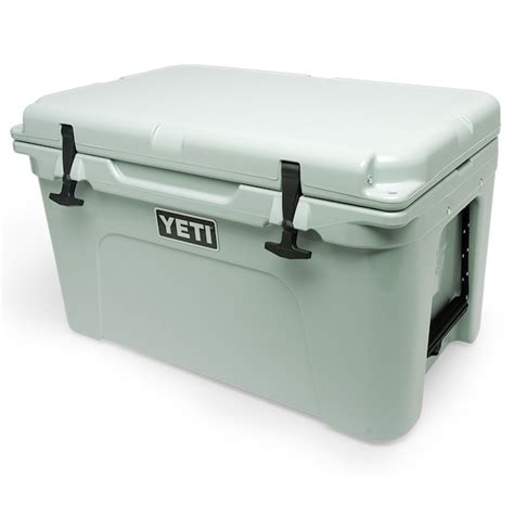 YETI Tundra 45 Sagebrush Green at Lowes.com