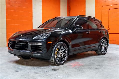 2017 Porsche Cayenne Turbo S for sale on BaT Auctions - sold for $73,500 on February 22, 2023 ...