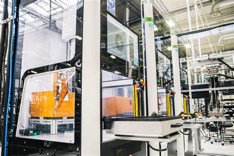 Robotic manufacturing firm Bright Machines expands to Seattle, hires senior Amazon engineer