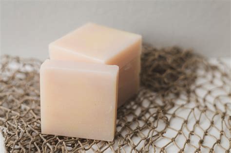 Bar Soap Vs. Body Wash: Which Is Better?